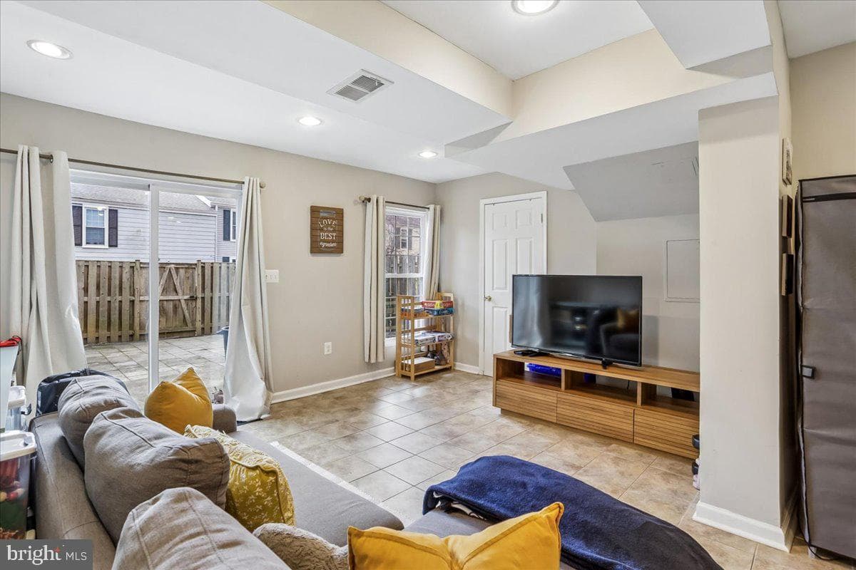 13036 Mill House Court photo 21