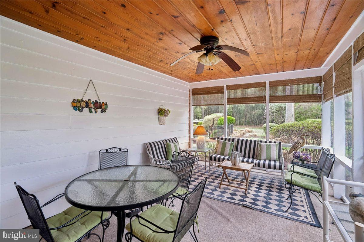 10810 Burbank Drive photo 17
