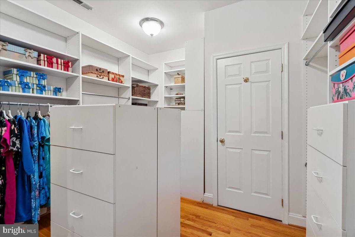 10810 Burbank Drive photo 34