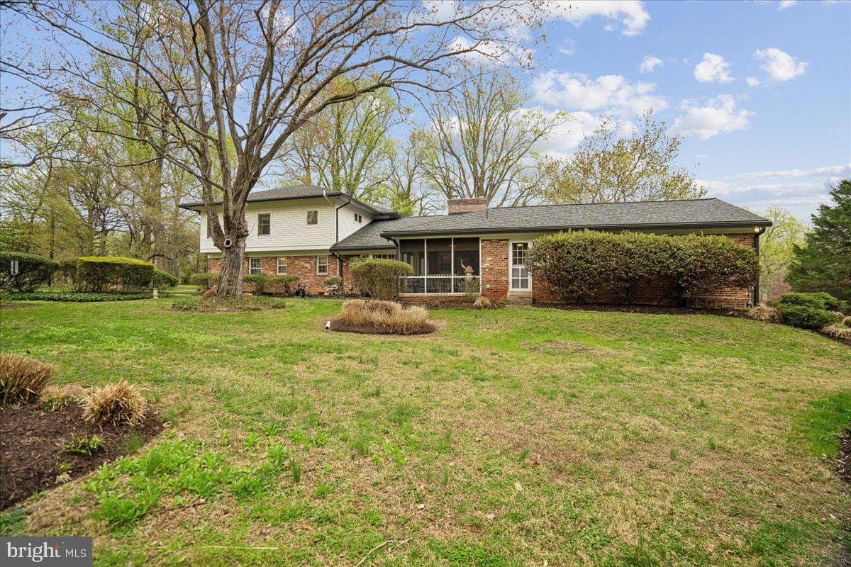 10810 Burbank Drive photo 40