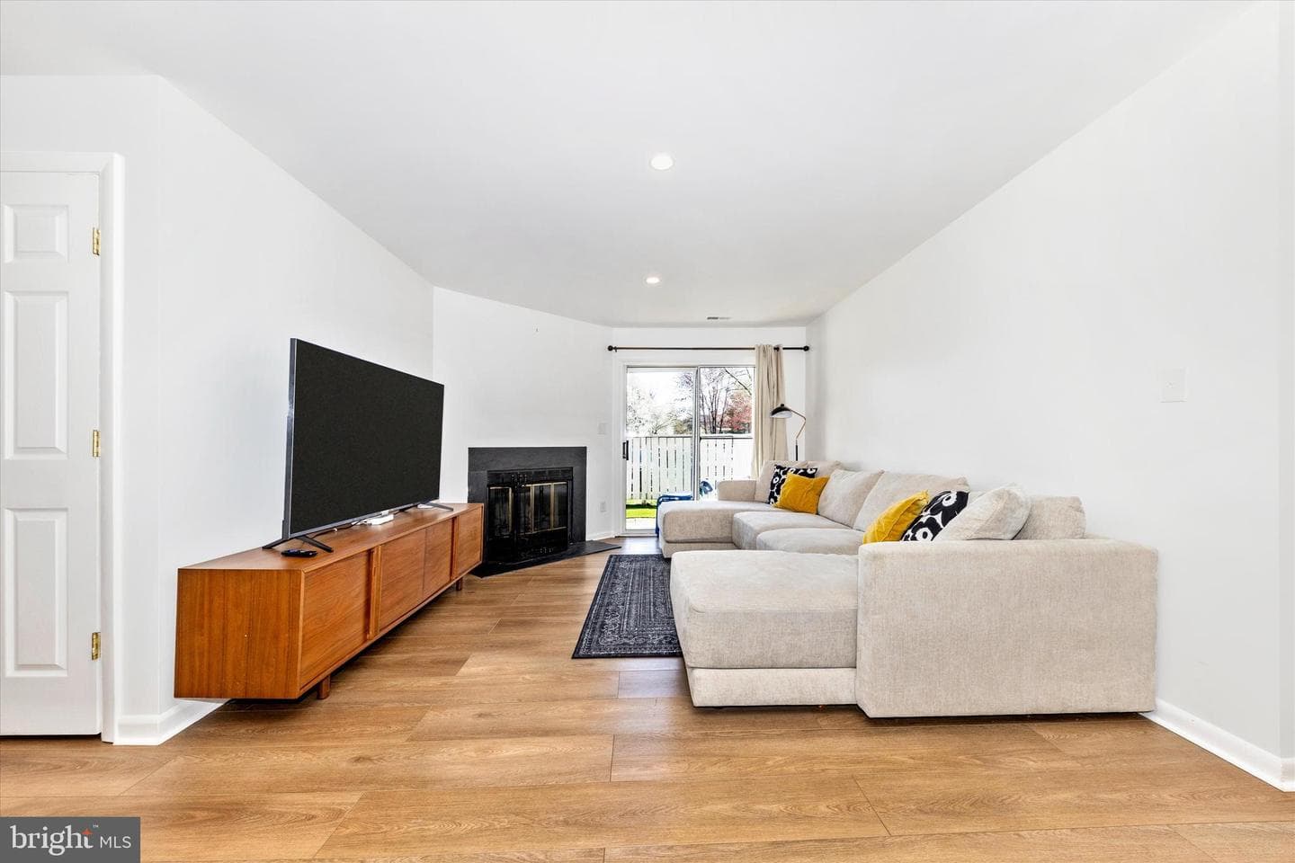 11430 Locustdale Terrace #231 photo 9