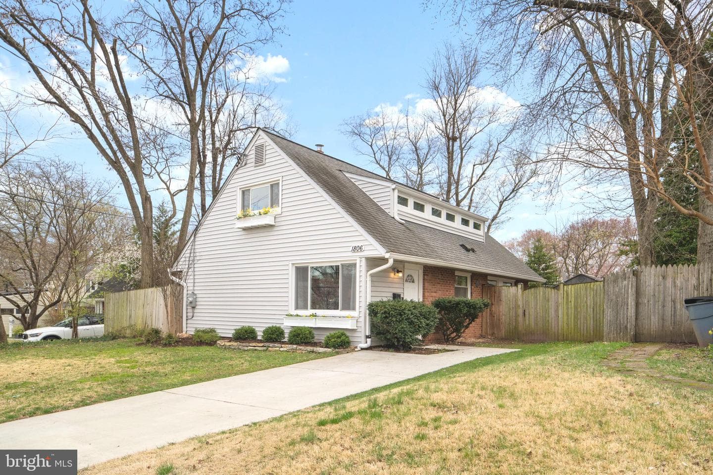 1806 Tilton Drive photo 2