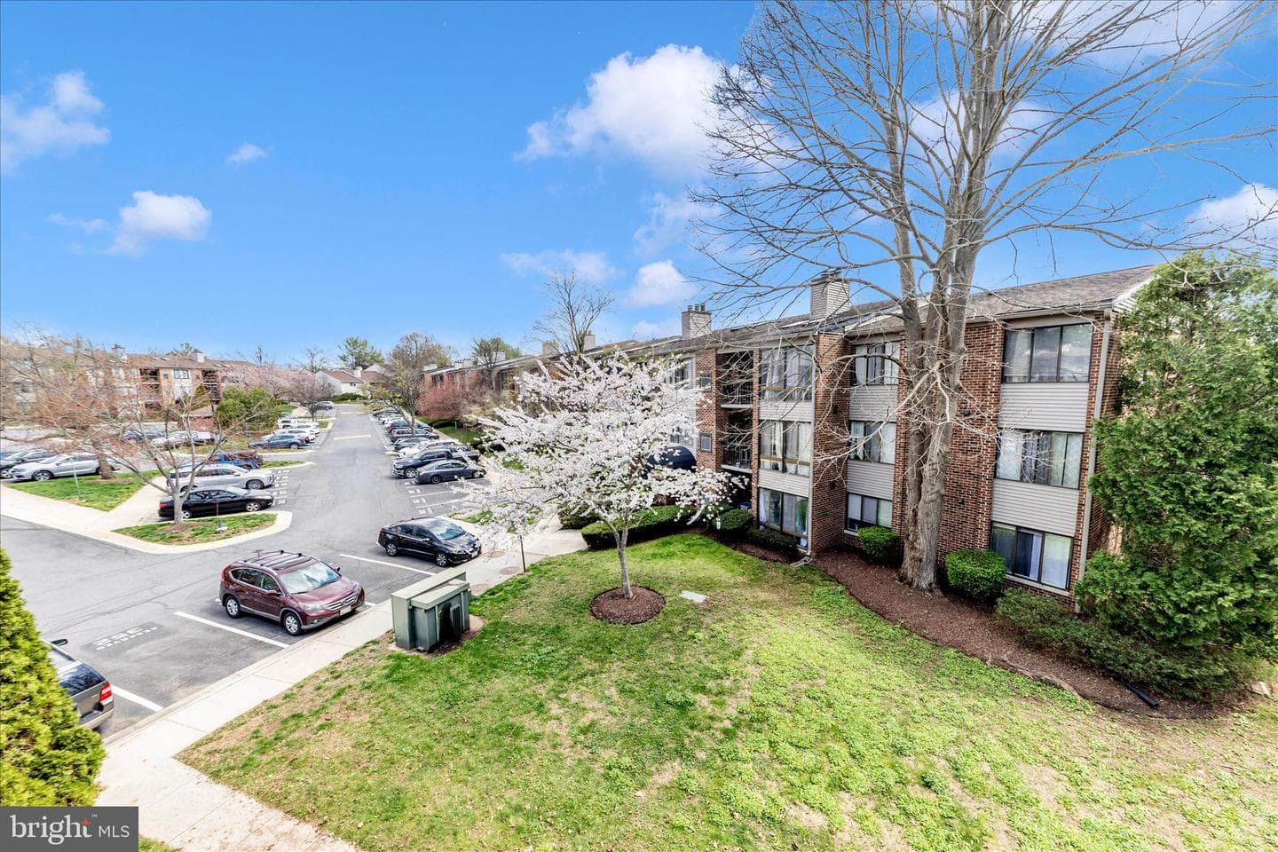 18100 Chalet Drive #13-301 photo 34