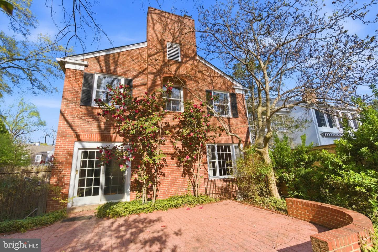 3512 Hamlet Place photo 4