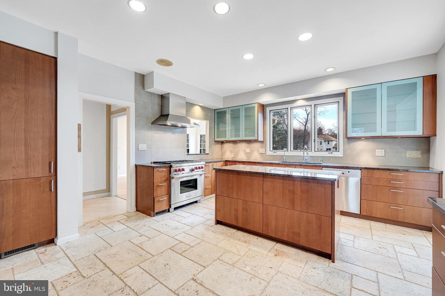 5825 Mossrock photo 13
