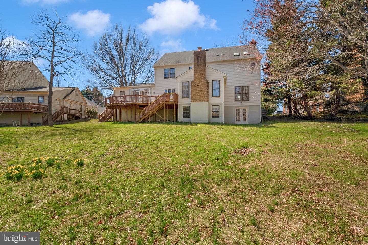 5825 Mossrock photo 36