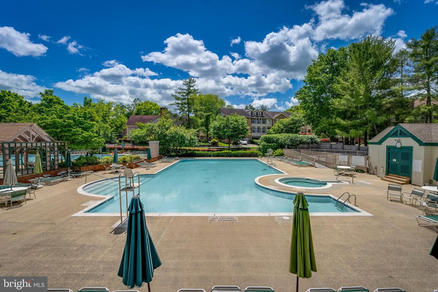 5825 Mossrock photo 40