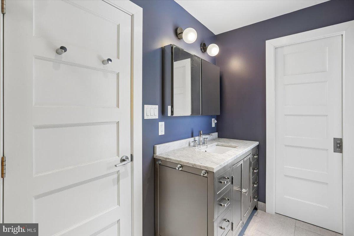 6404 Western Avenue photo 62