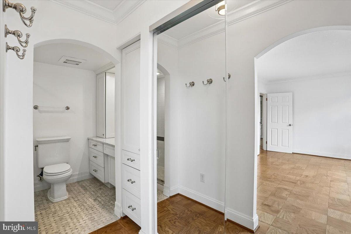 4601 N Park Avenue #1118 photo 18