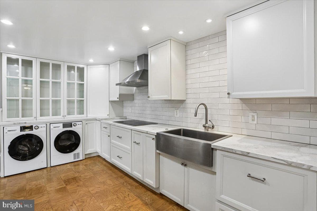 4601 N Park Avenue #1118 photo 5