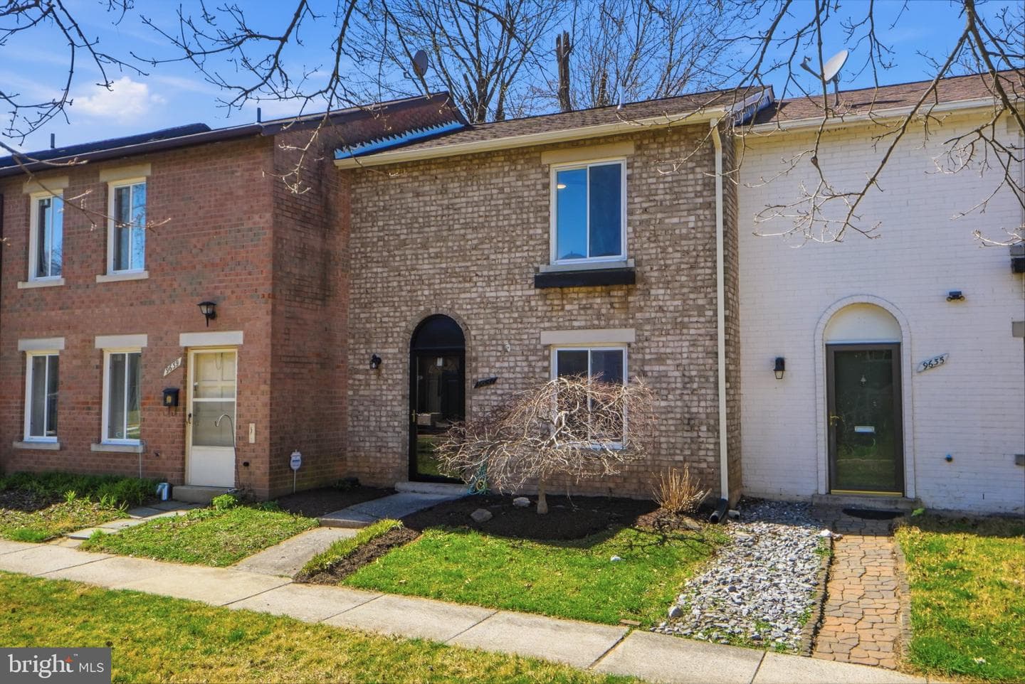 9637 Marston Lane photo 32