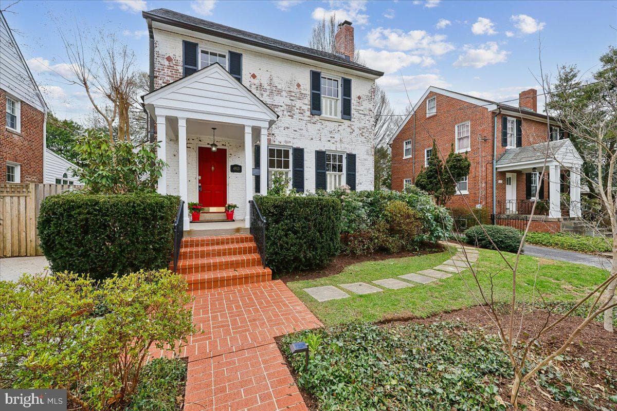 4913 Chevy Chase Boulevard
