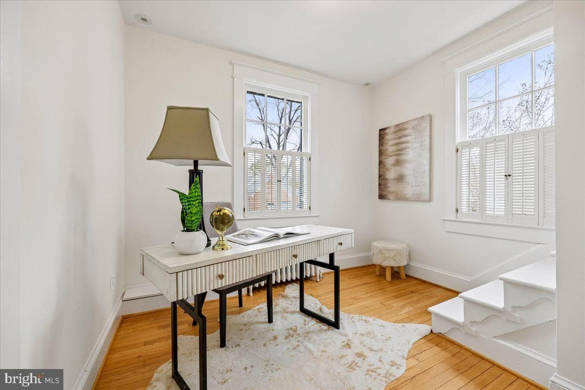 4913 Chevy Chase Boulevard photo 43