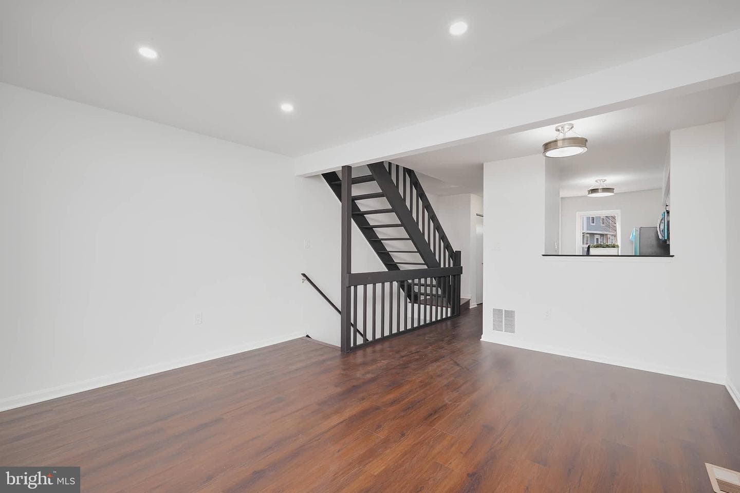 3034 Shepperton Terrace photo 15