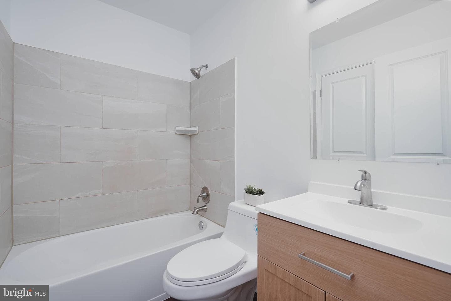 3034 Shepperton Terrace photo 22