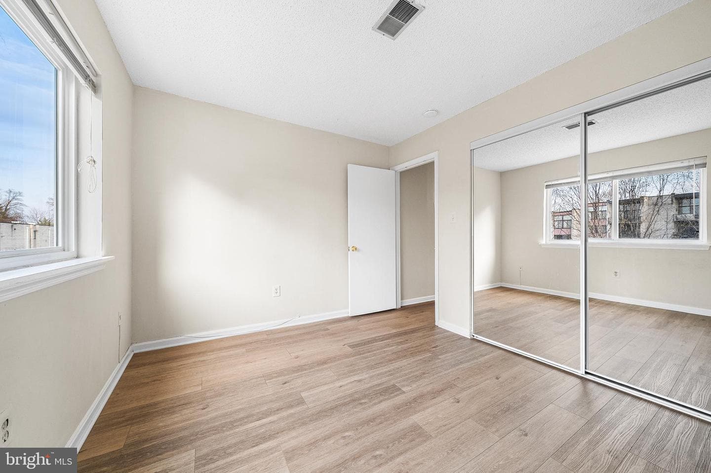 10835 Amherst Avenue #c photo 14