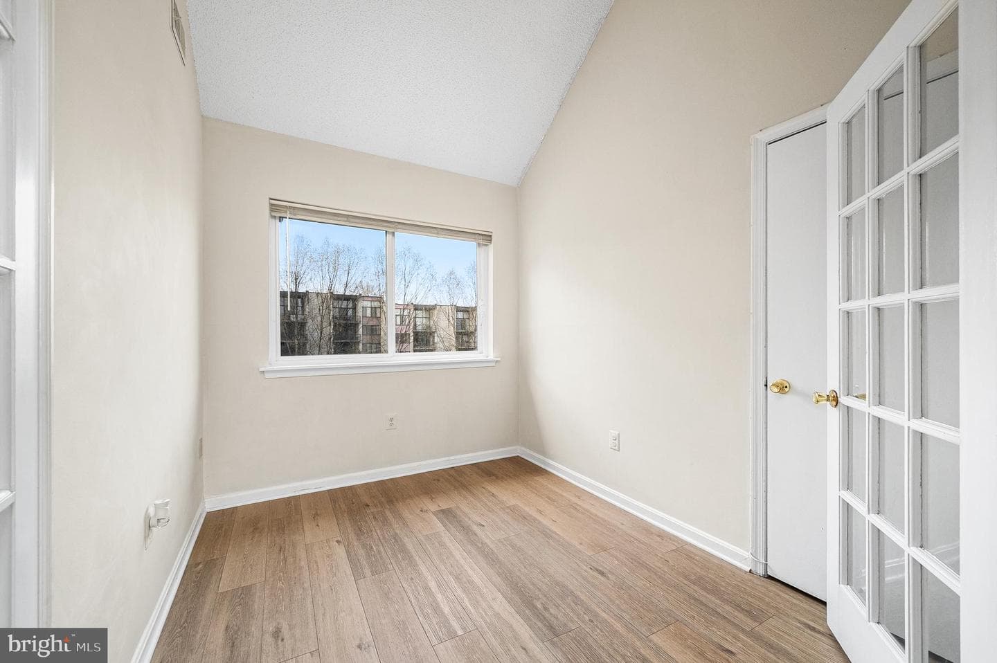 10835 Amherst Avenue #c photo 15