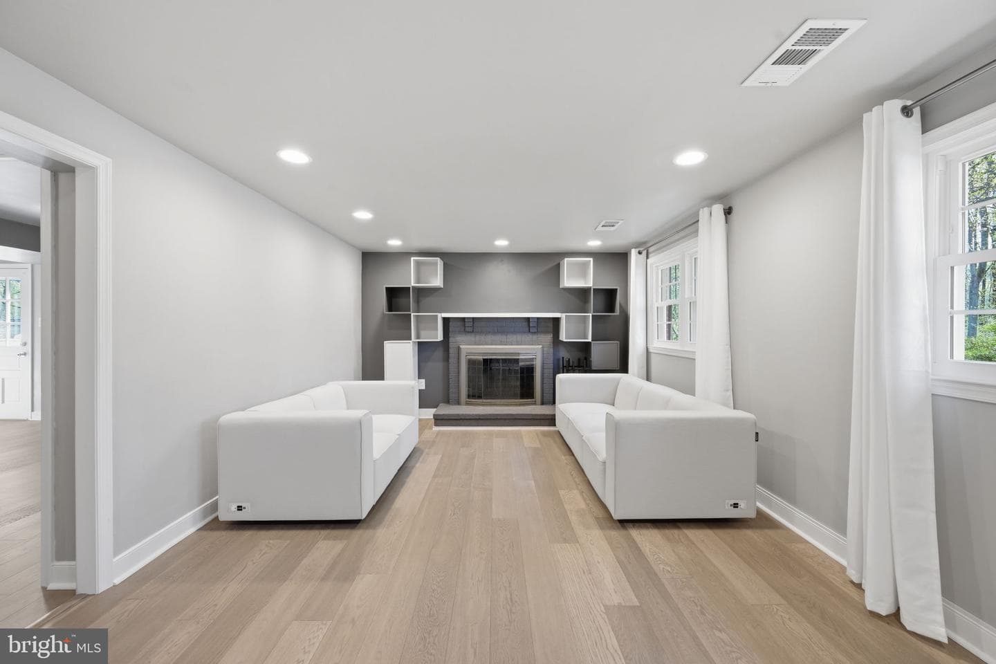 7 Bentley Court photo 11
