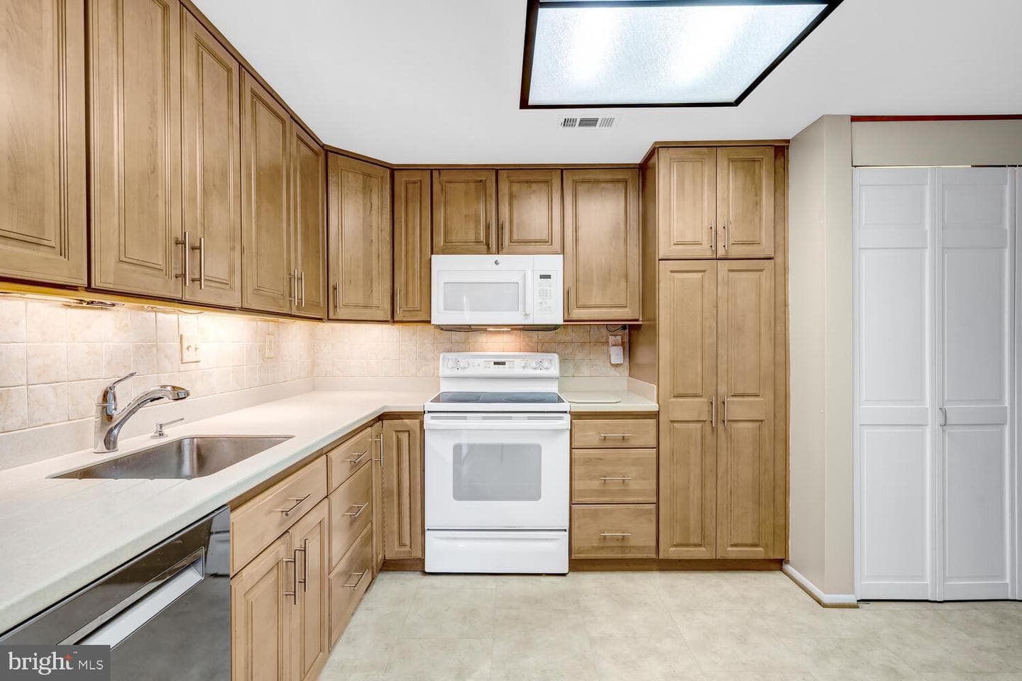 15300 Wallbrook Court #47-3a photo 21