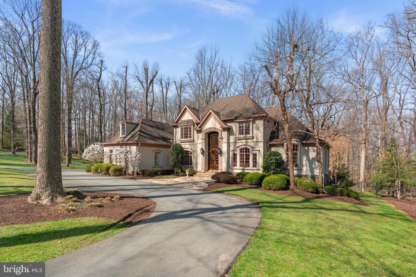 11223 River View Drive photo 2