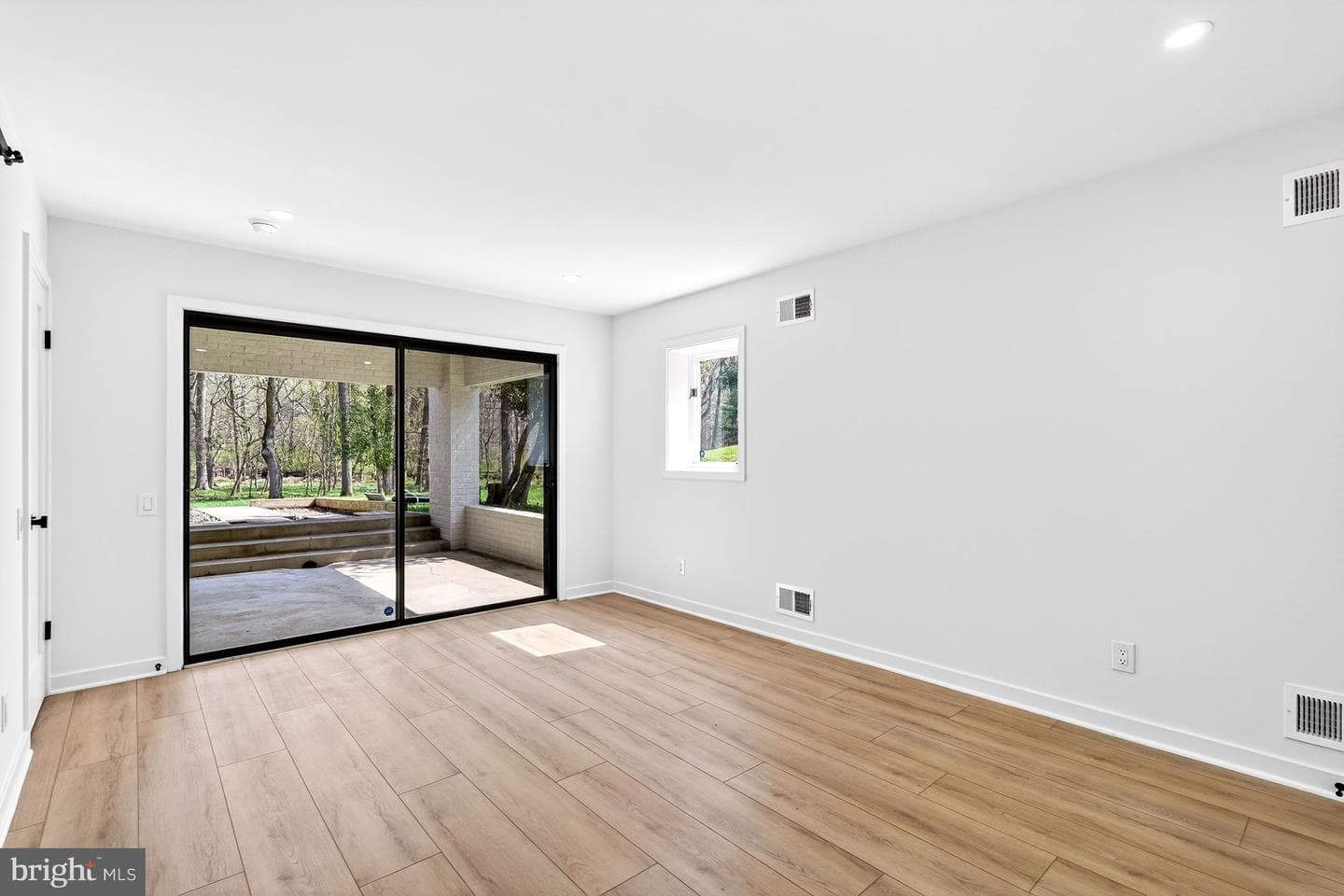 7126 Darby Road photo 66