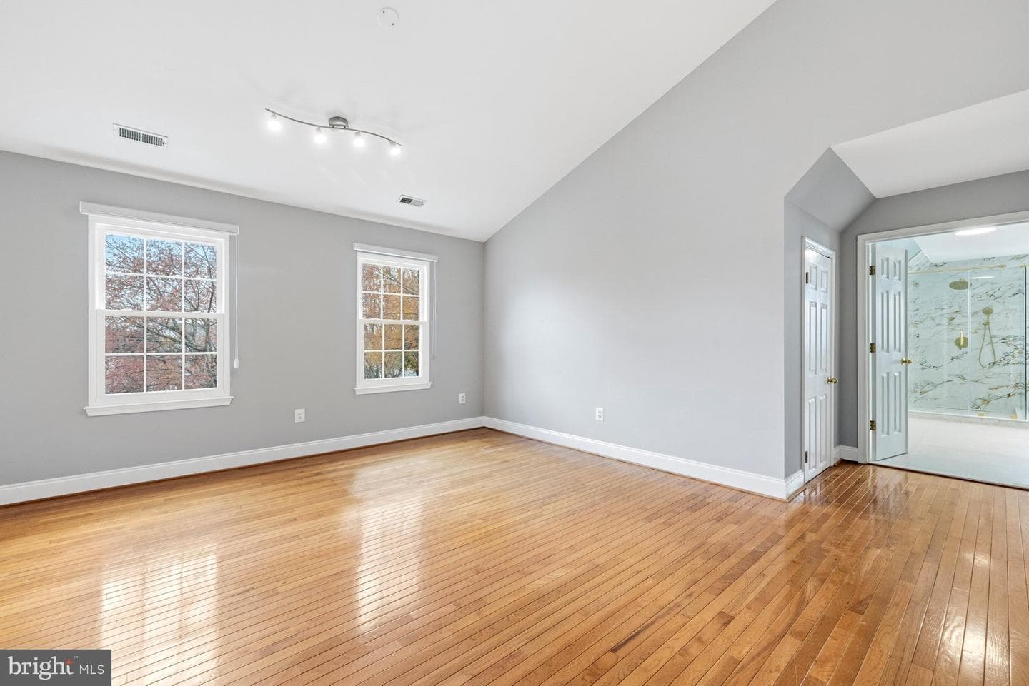 11101 Knights Court photo 24