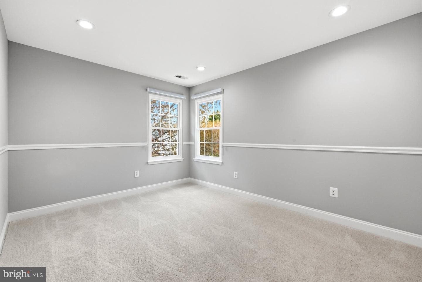 11101 Knights Court photo 34