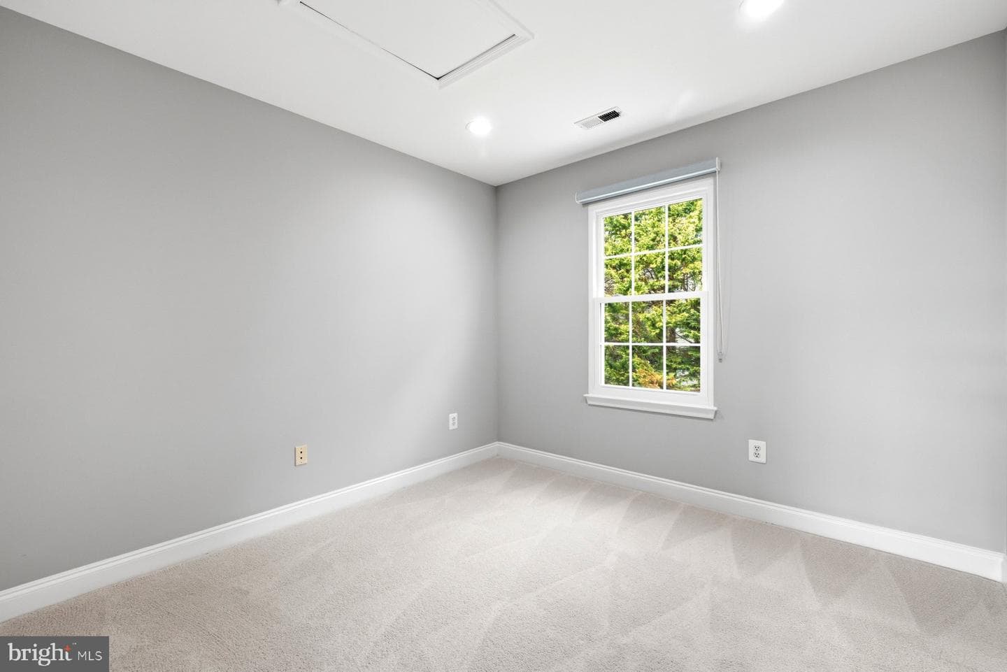 11101 Knights Court photo 35