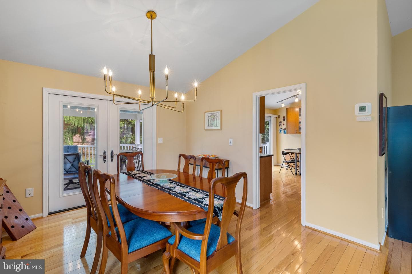 6 Chancelet Court photo 5