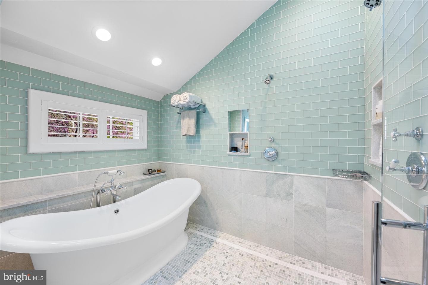 6 Leland Court photo 30
