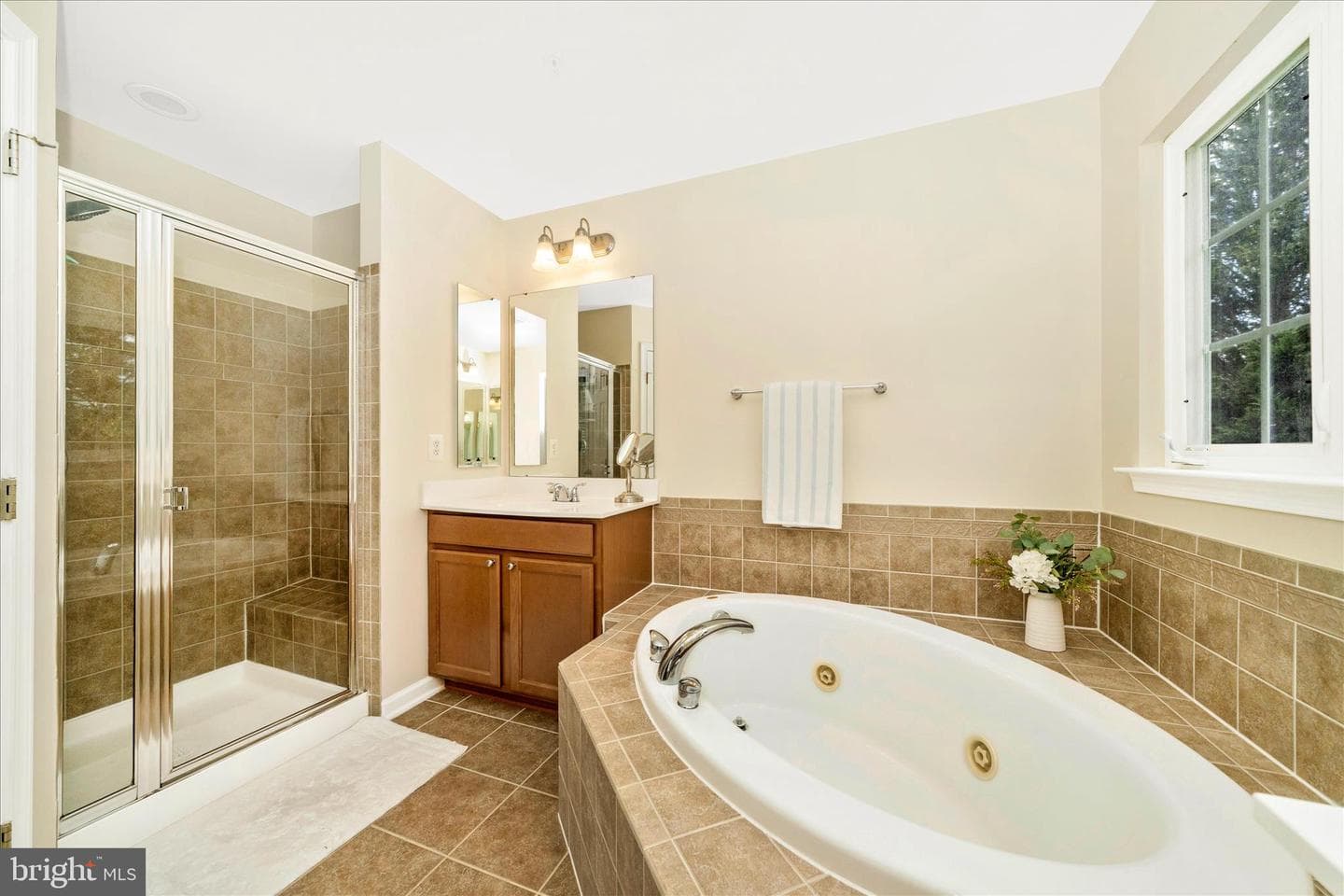 25538 Joy Lane photo 17