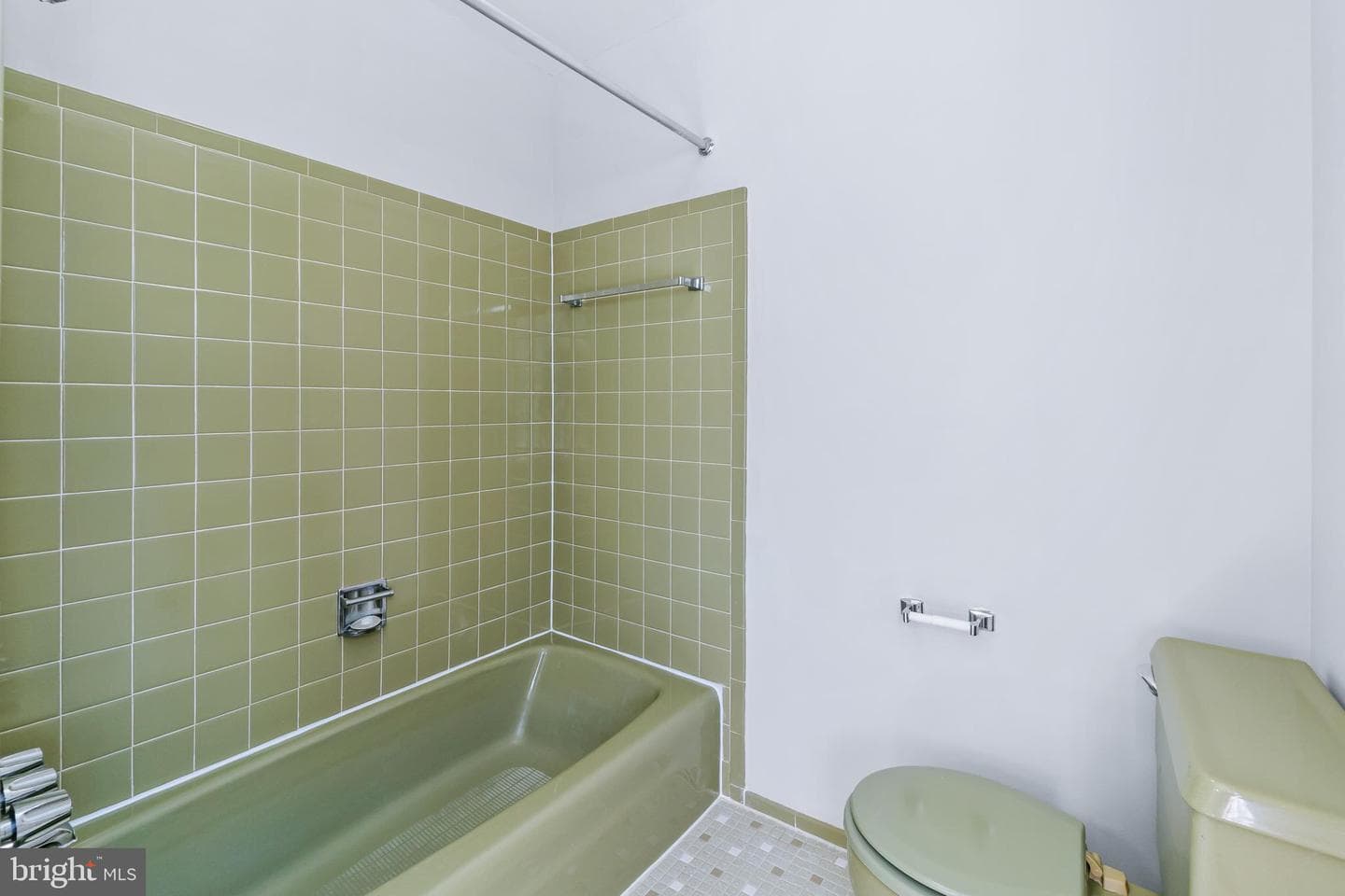17009 Freedom Way photo 38
