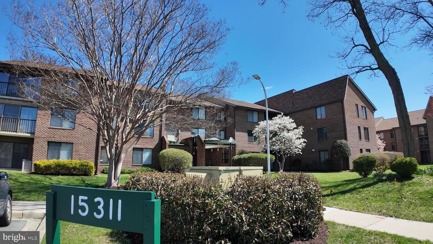15311 Beaverbrook Court #90-3b