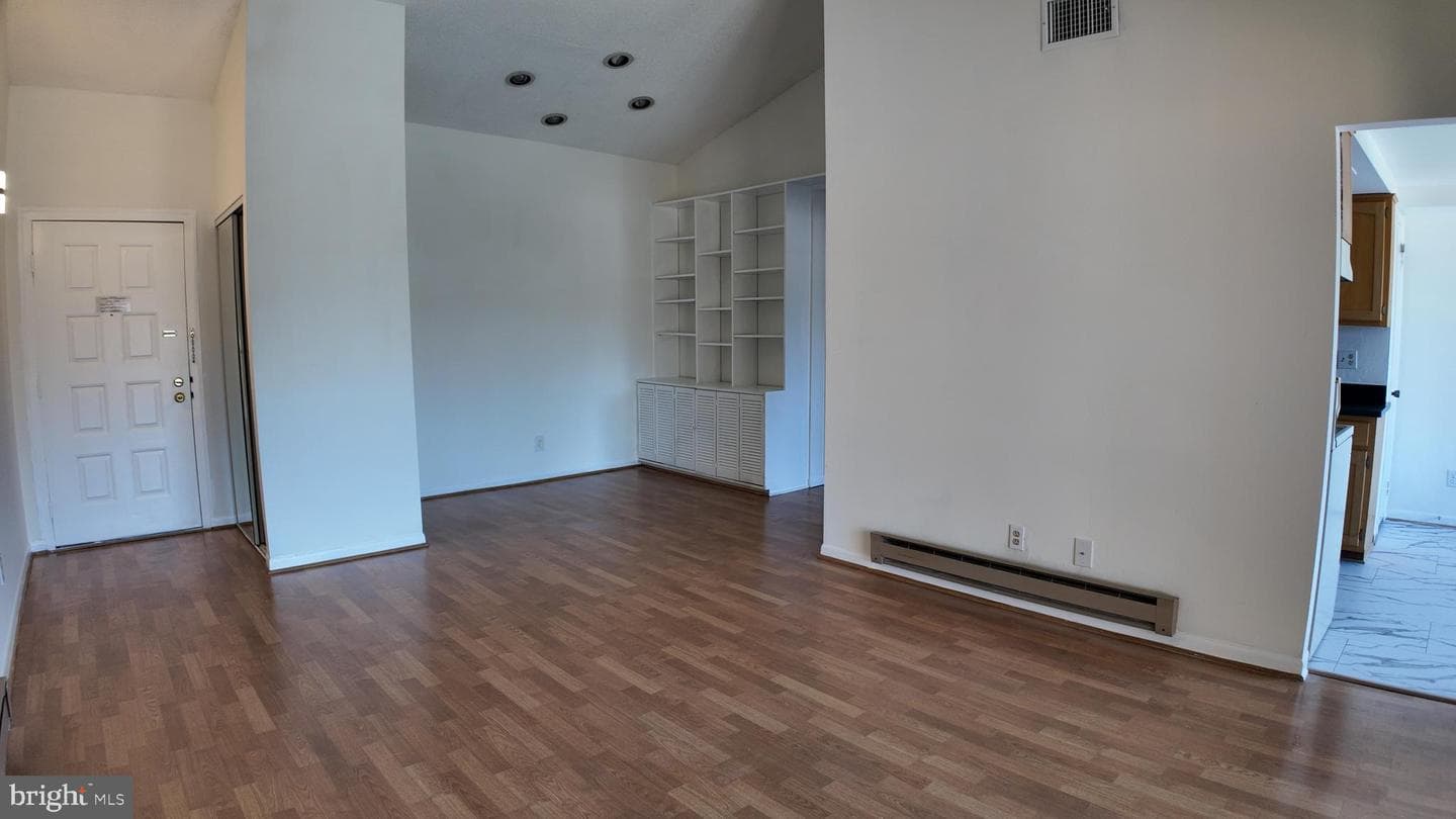 15311 Beaverbrook Court #90-3b photo 10