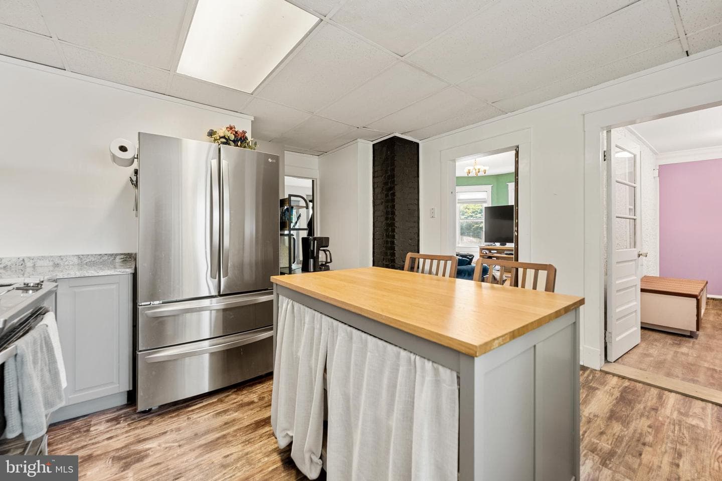 27412 Ridge Road photo 4