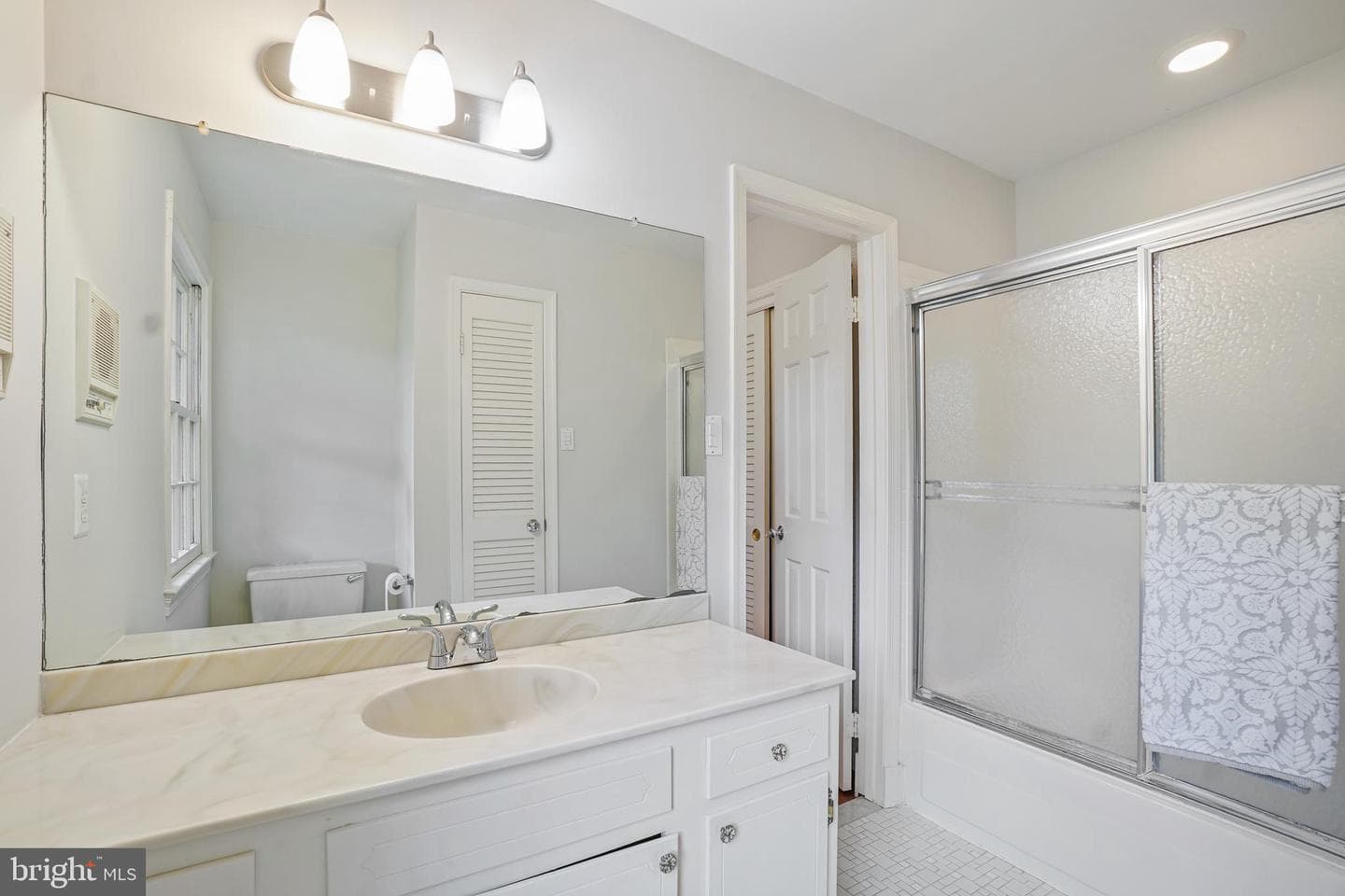 13621 Esworthy Road photo 14