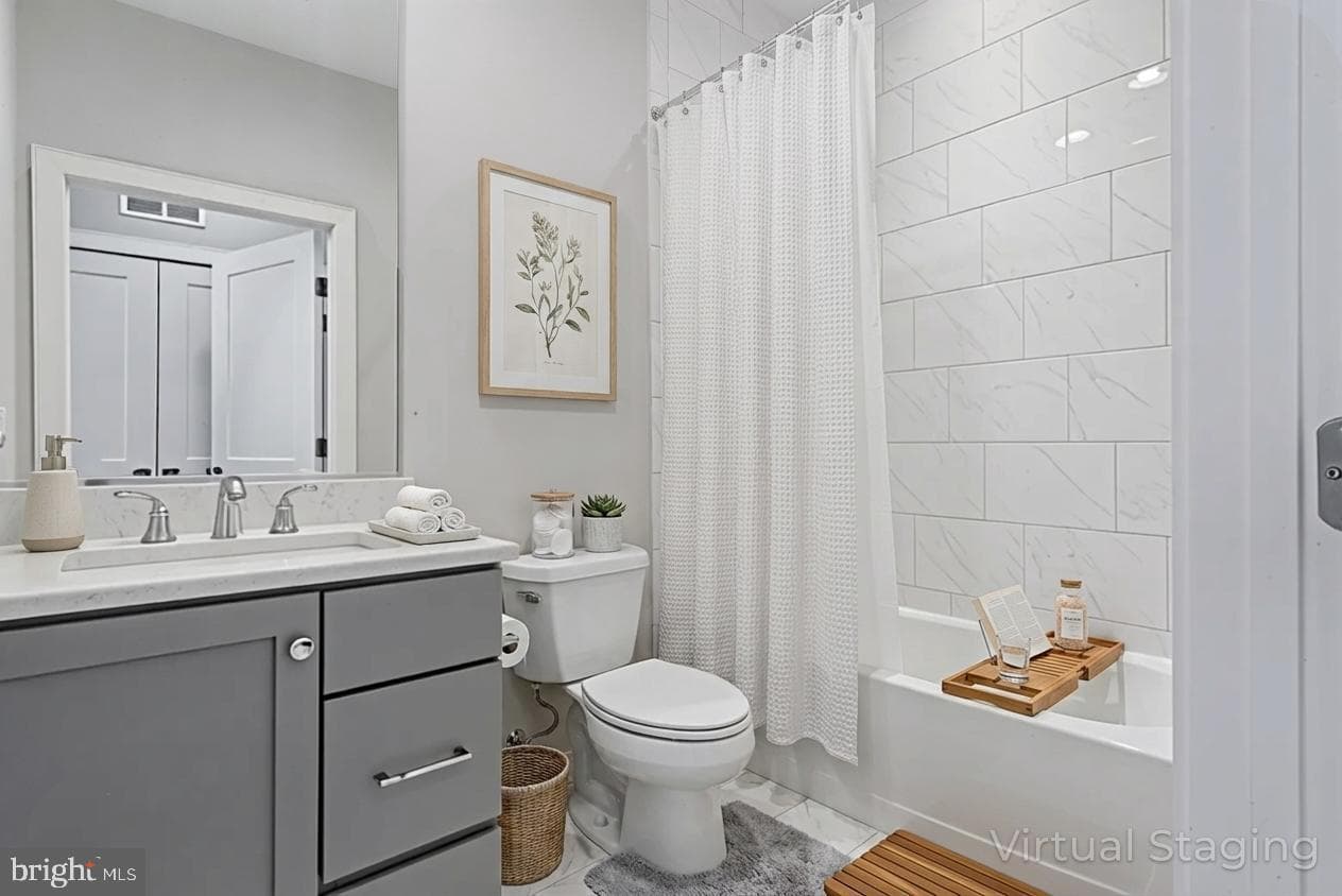 10274 Grosvenor Place photo 71