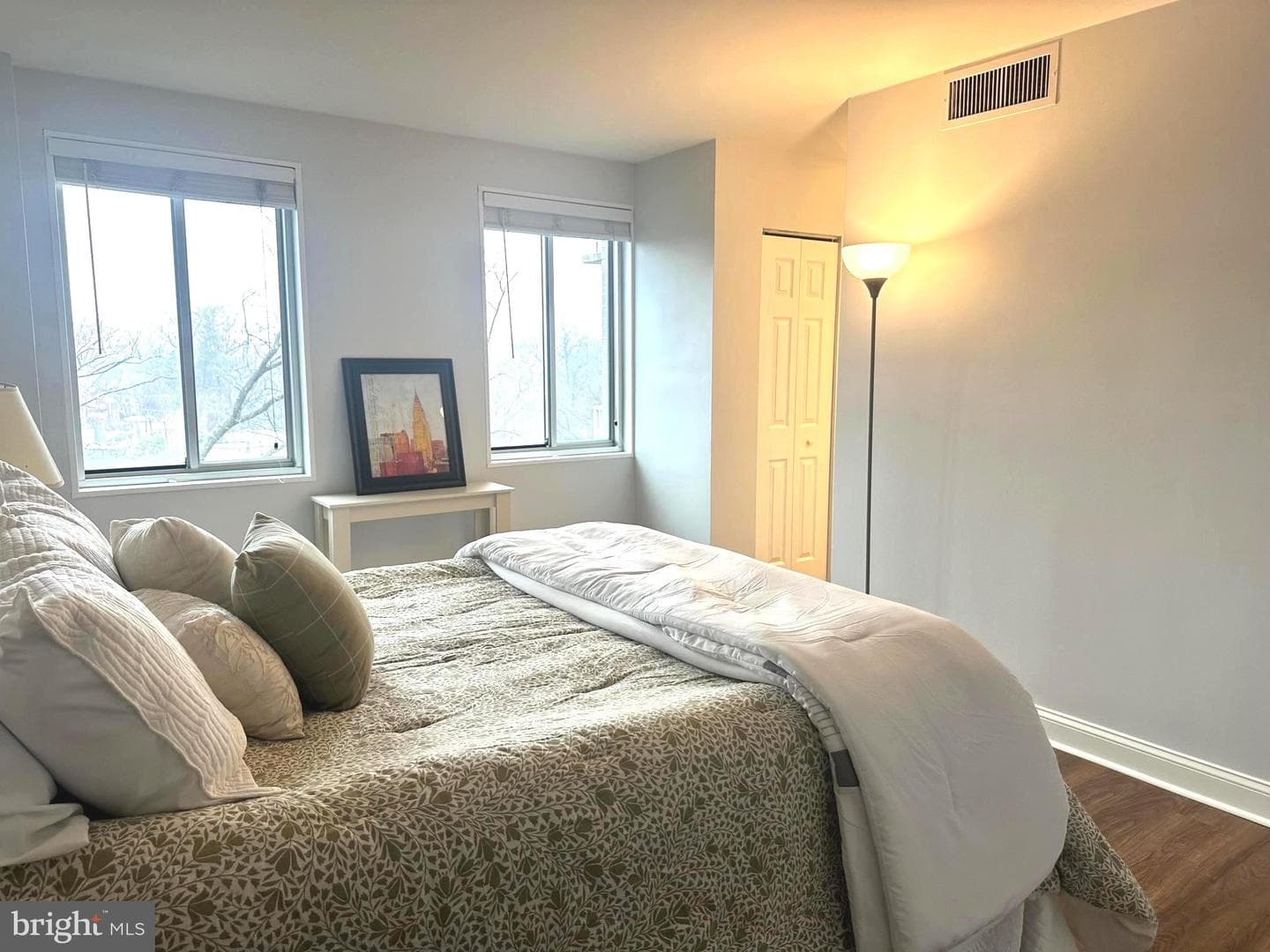 8315 N Brook Lane #2-902 photo 11