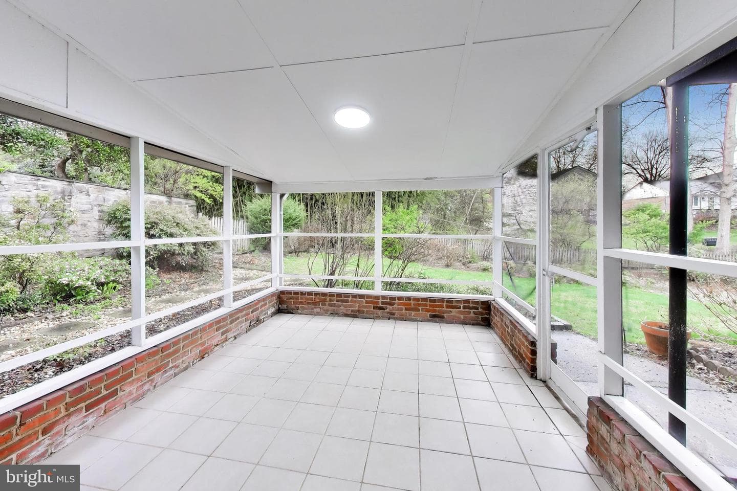 6514 Wilmett Road photo 28