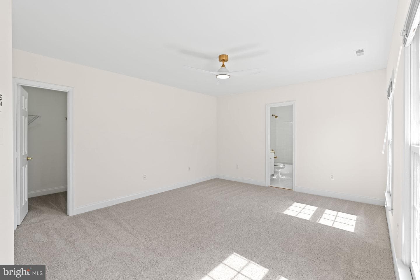 16809 Harbour Town photo 45