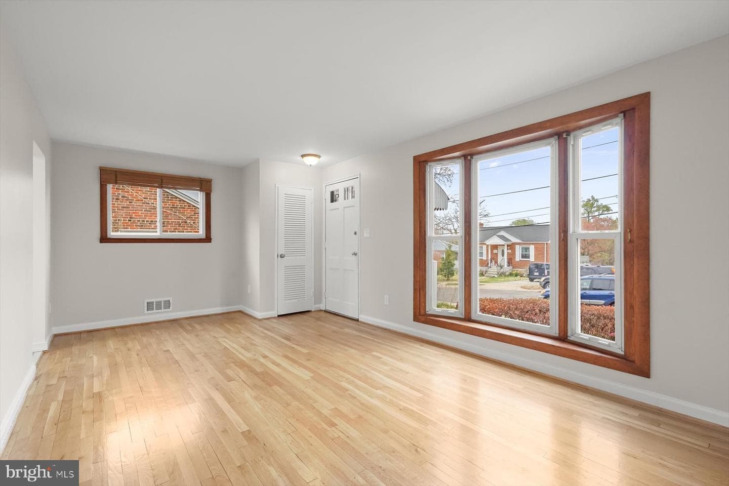 1523 Jasper Street photo 6