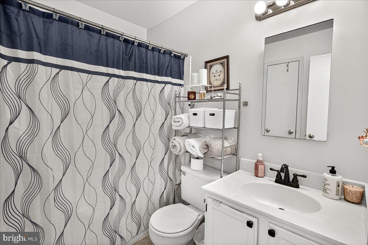 1520 Ingram Terrace photo 22