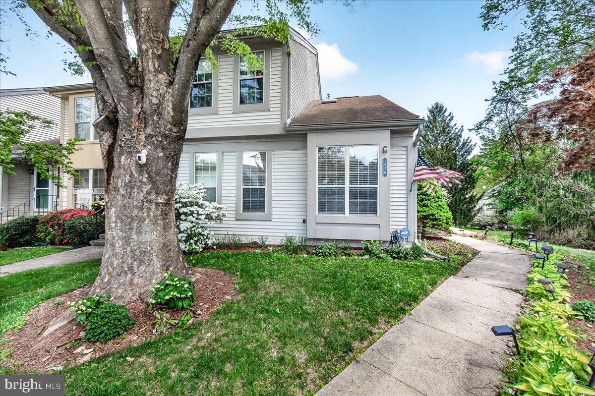 1520 Ingram Terrace photo 5