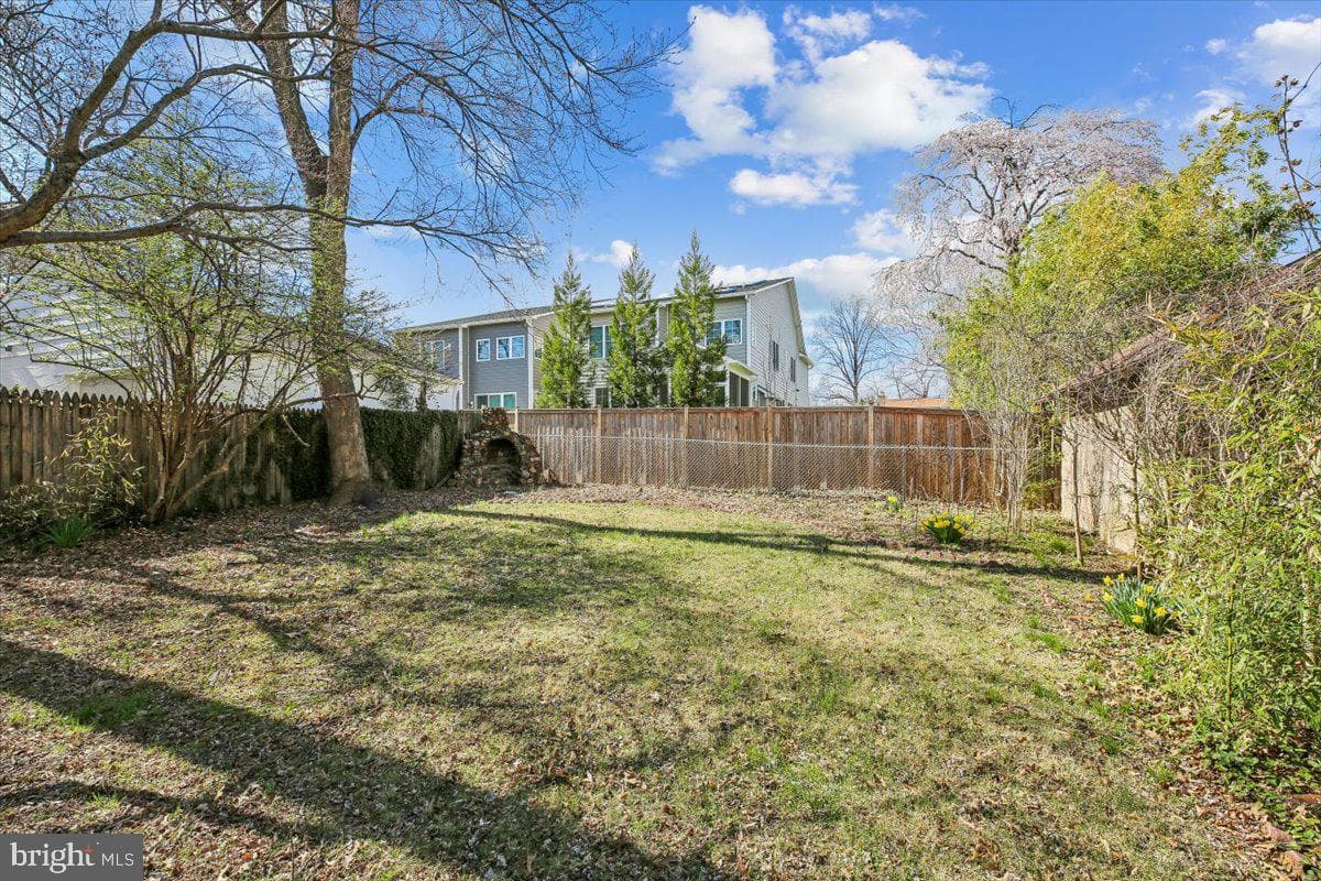 5511 Alta Vista Road photo 48