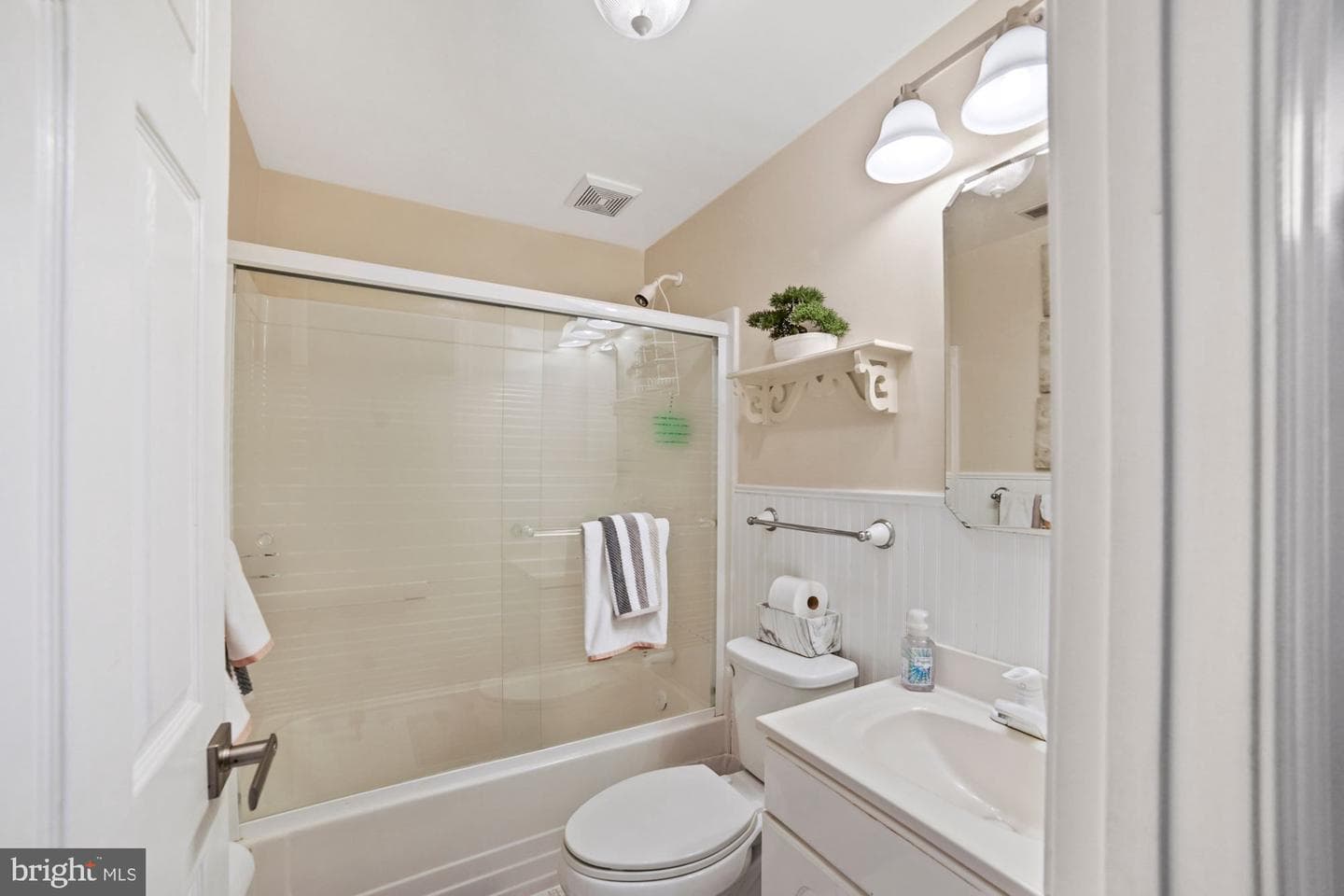 9508 Dunbrook Court photo 18
