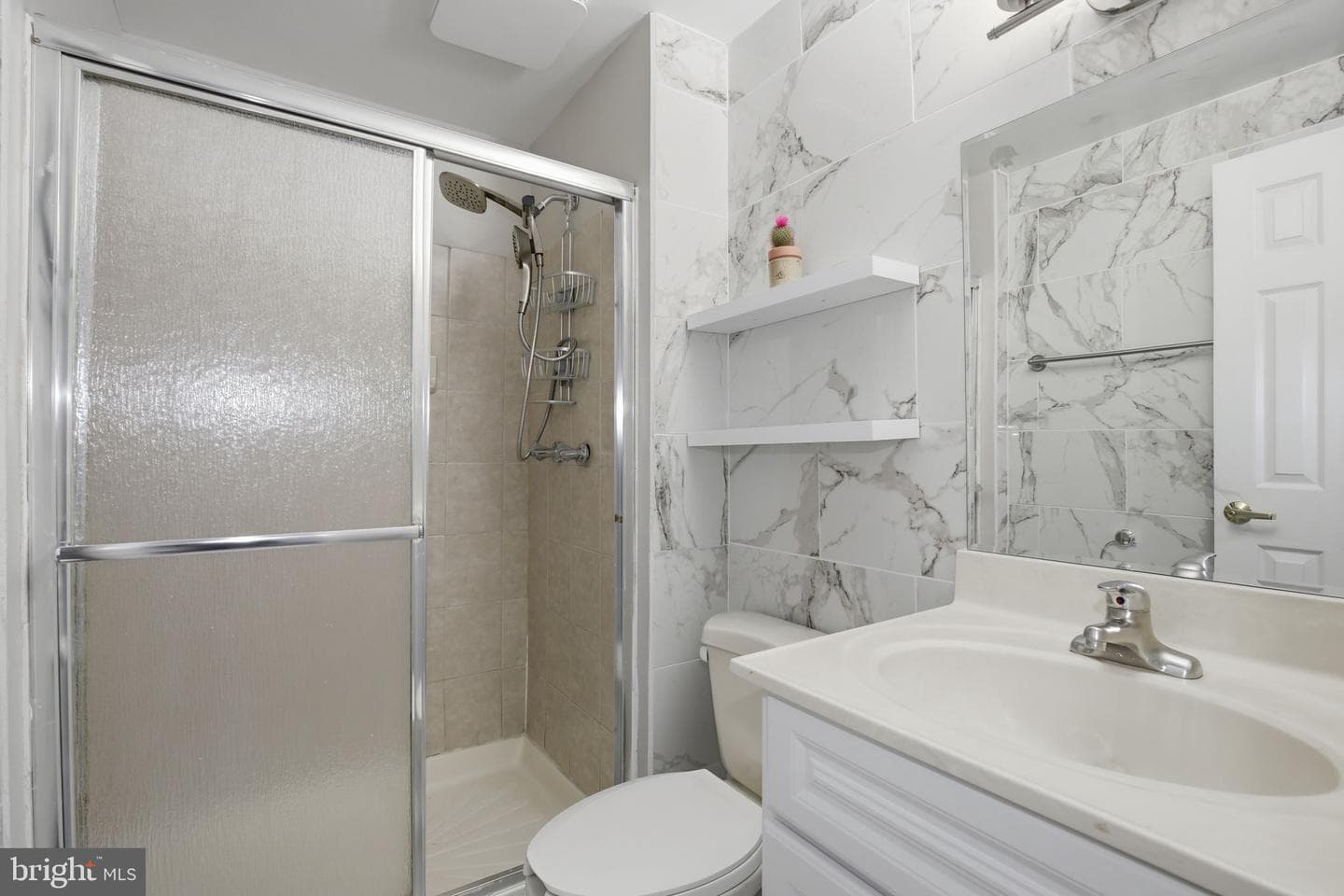 9087 Centerway Road photo 33