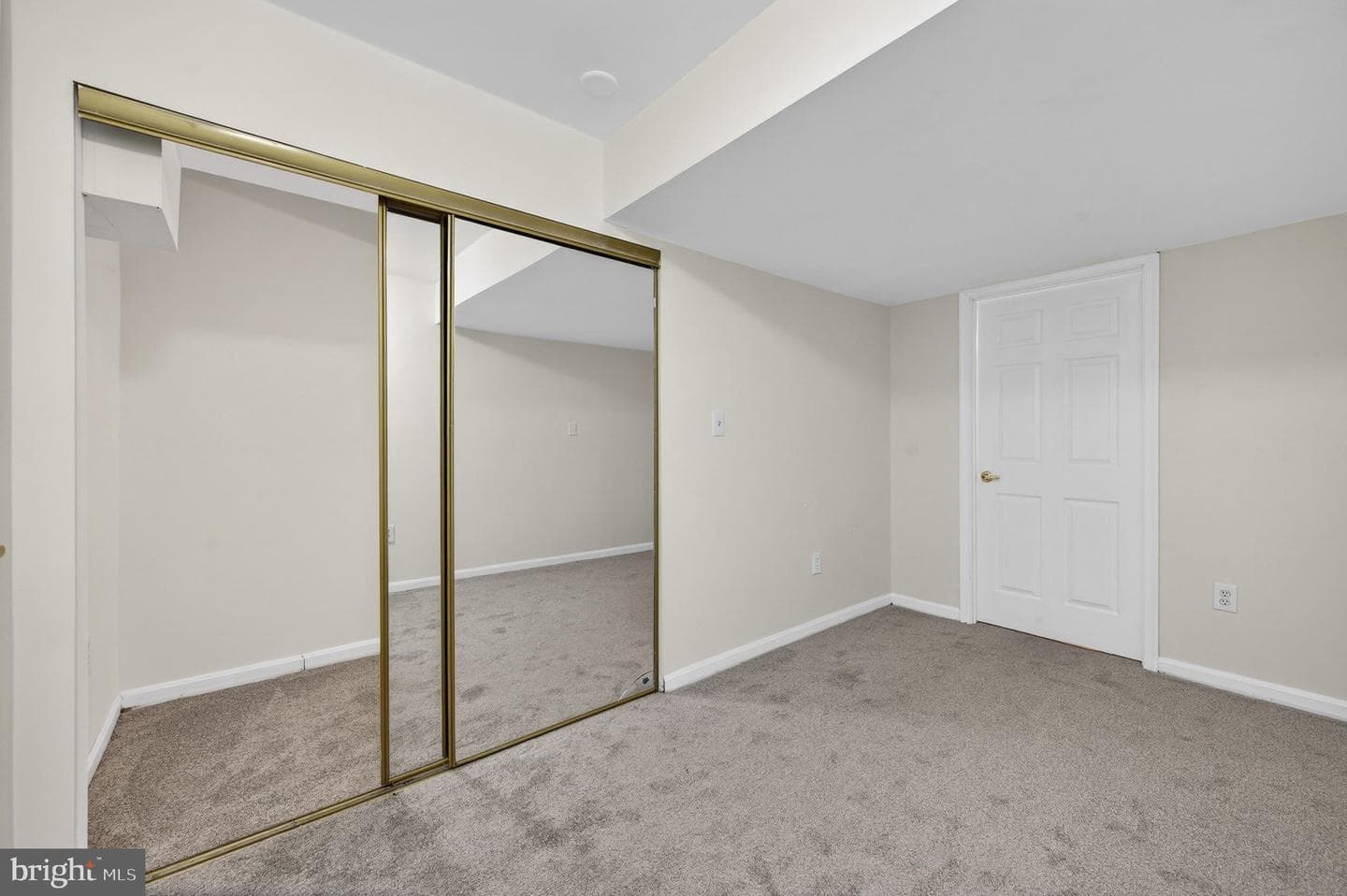 10600 Vantage Court photo 57