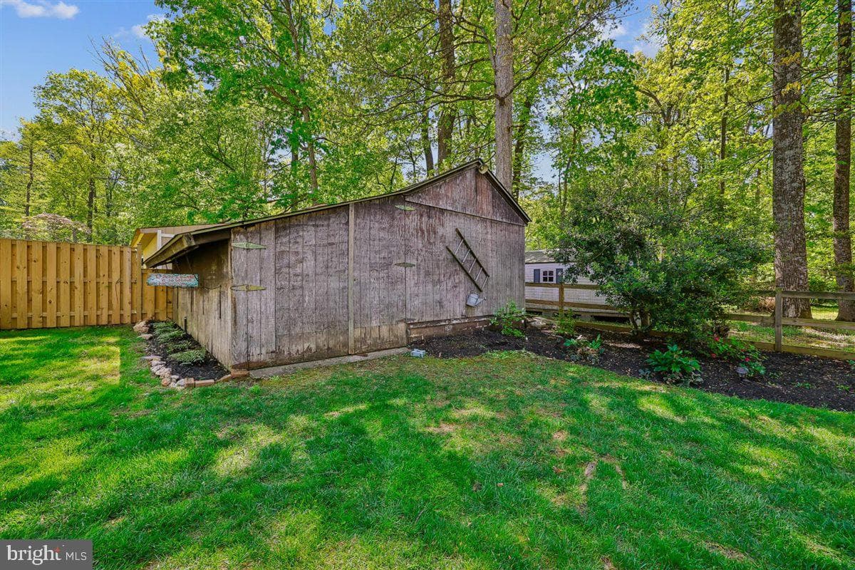 4318 Pinetree Road photo 107