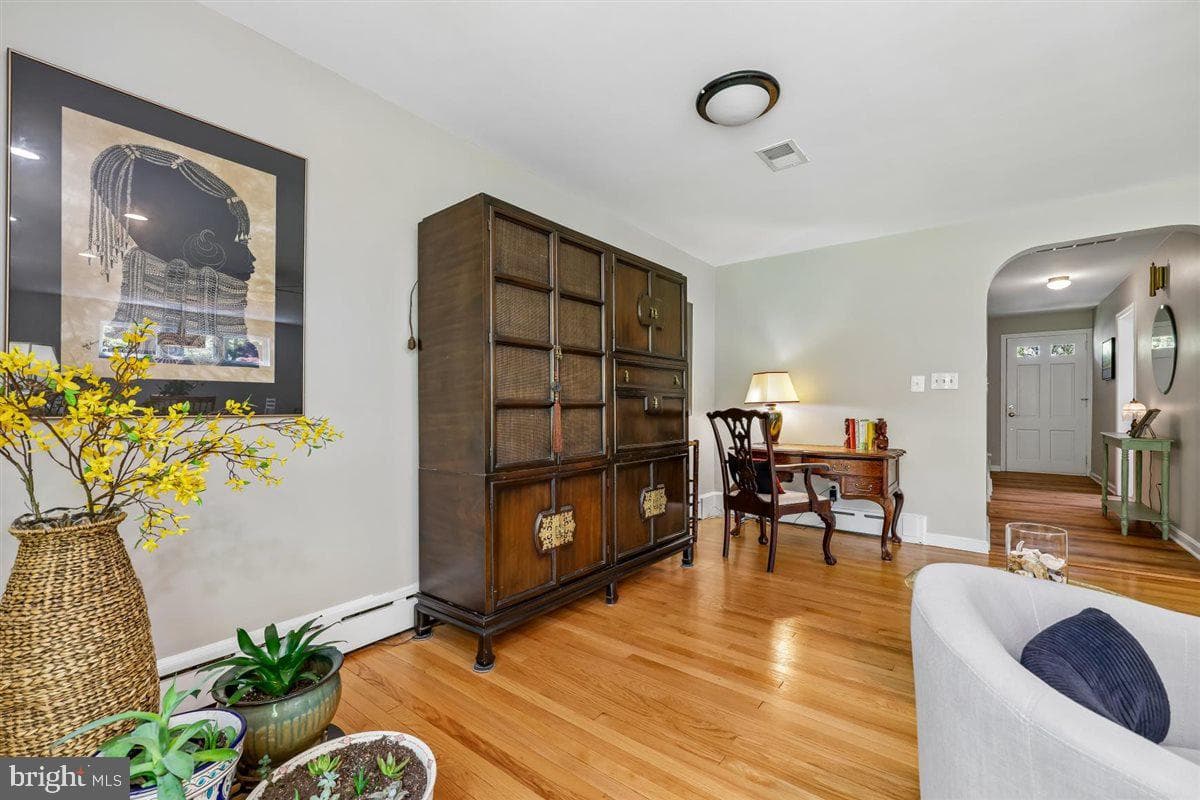 4318 Pinetree Road photo 18