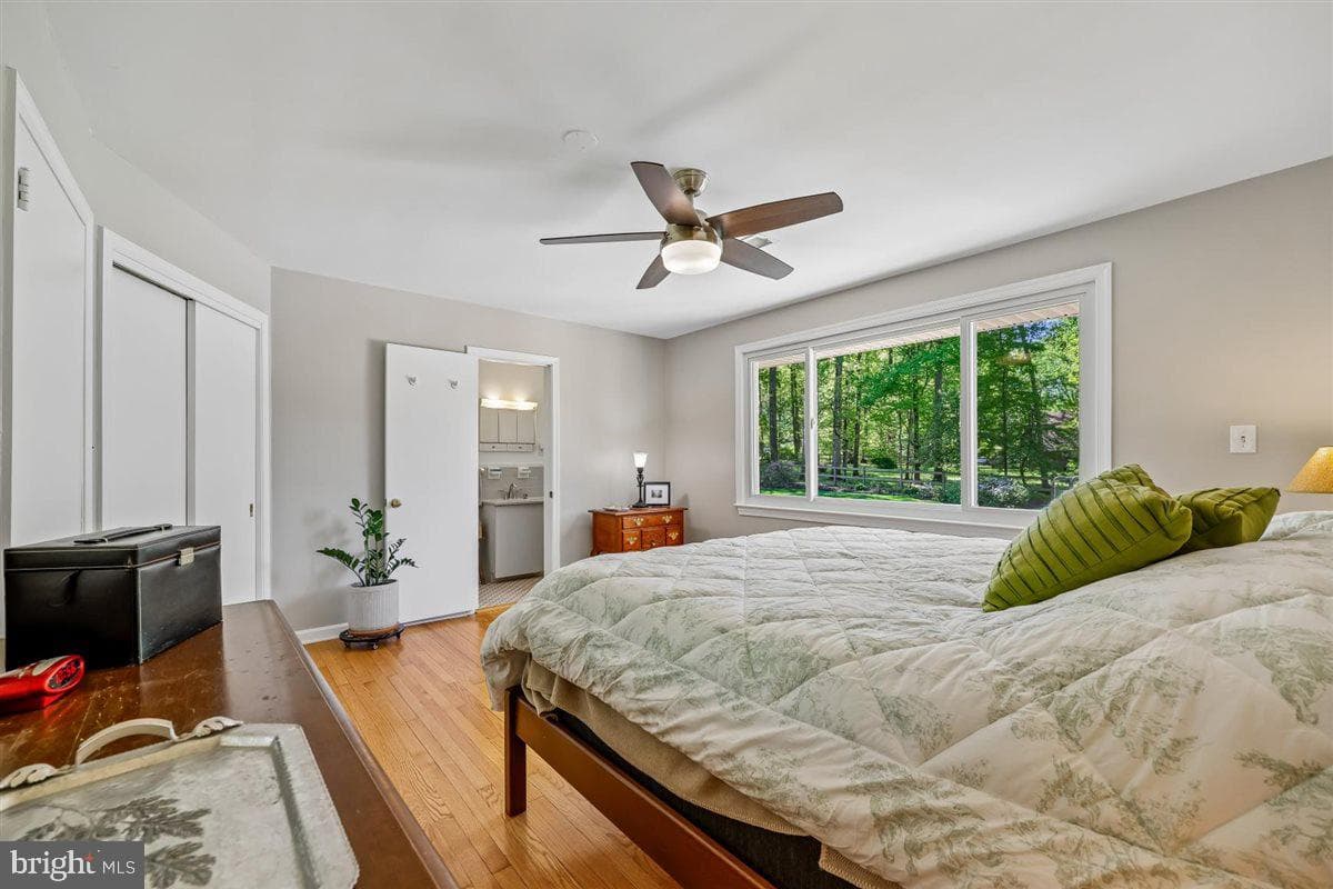 4318 Pinetree Road photo 44